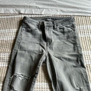 American Eagle skinny jeans